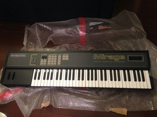 m135612468.3.jpg
